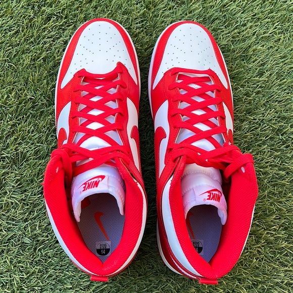 Nike Dunk High - Picture 3 of 5